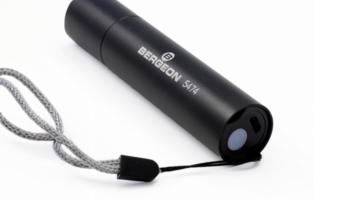 Bergeon 5474 UV-Taschenlampe, Aluminiumgehäuse