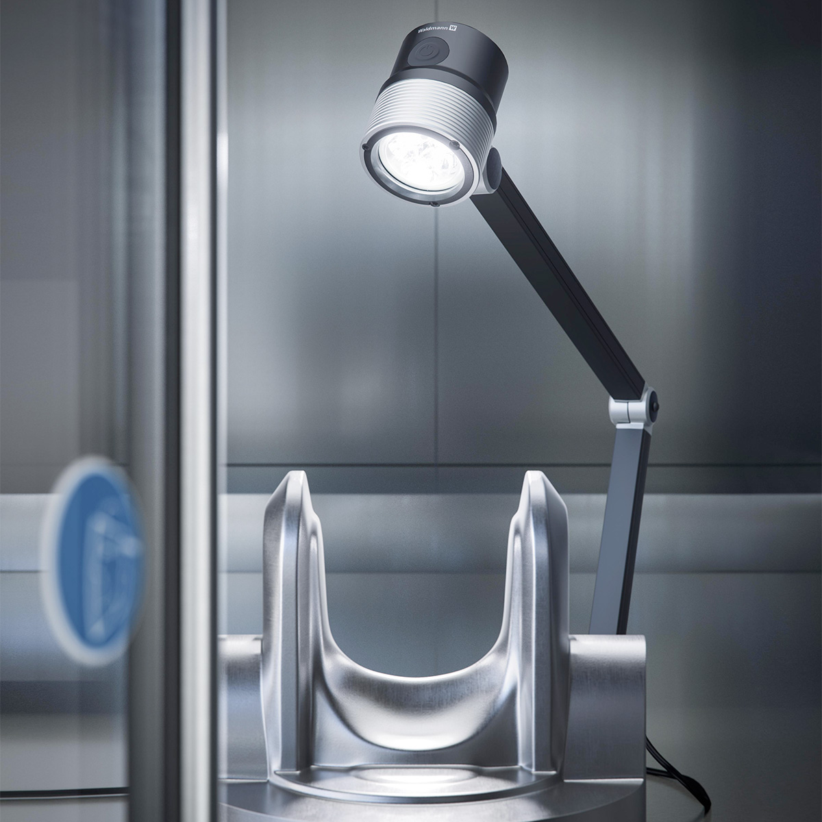 Waldmann Rocia.focus Gestängeleuchte, schwarz, 5000 K, Abstrahlwinkel 10°, 8 W