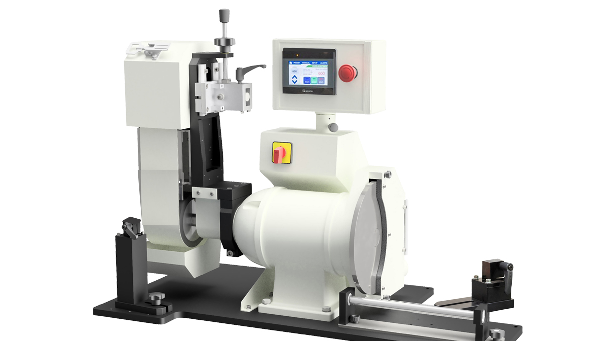 Kombinierte Maschine für Uhrmacher mit Lapidierscheibe und Bandschleifer, inkl. Lapidierstange,
Aufnahme hoch und Aufnahme niedrig für Auflagetisch 314902, inkl. Vorbereitung Anschluß
Absaugsystem